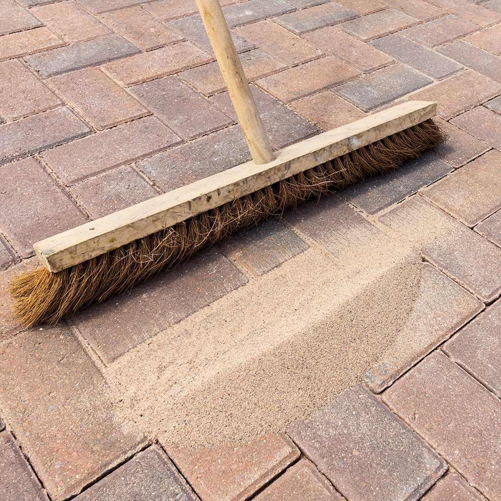 Kiln Dried Sand – 25kg Bag (Brush-In Block Paving Sand) - Image 3