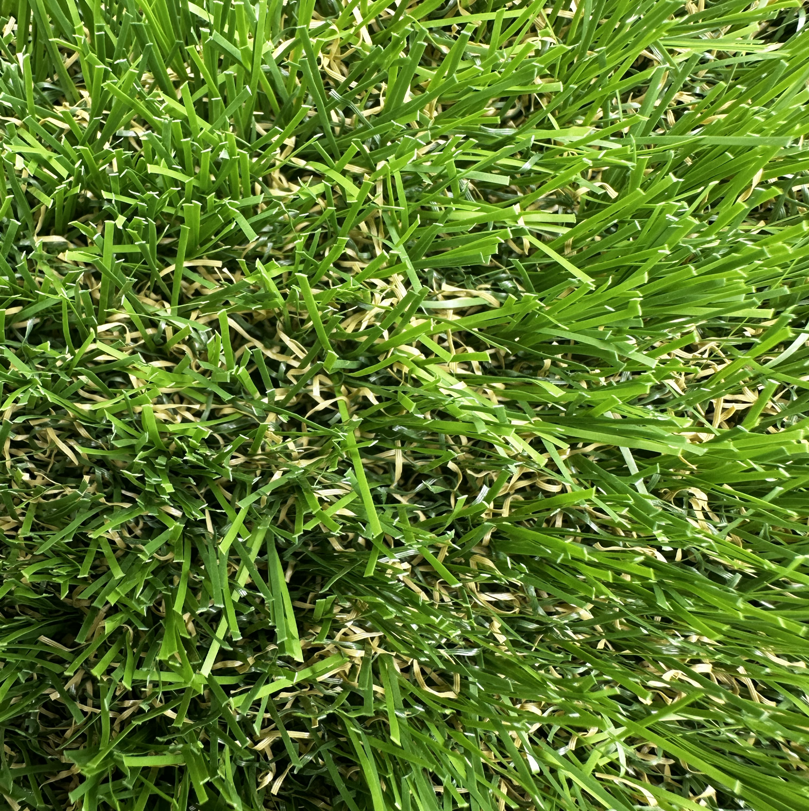 Islay Luxe 38 Artificial Grass - Image 4